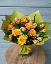 Букет цветов из:  Альстромерии и Розы в Черняховске