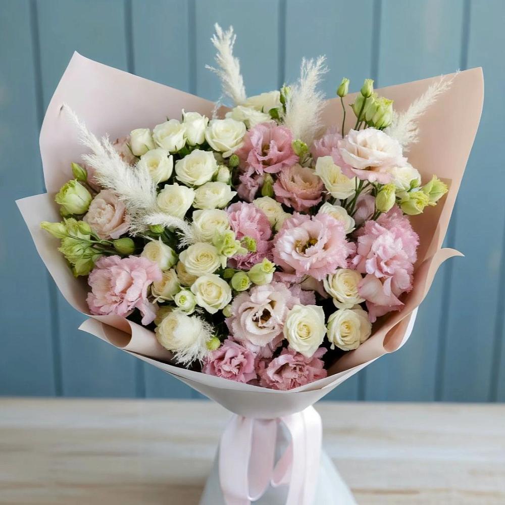 Букет цветов из: Альстромерии и Розы в Черняховске