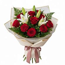 Букет цветов из:  Лилии и Розы #REPLACE_PRED# Черняховске