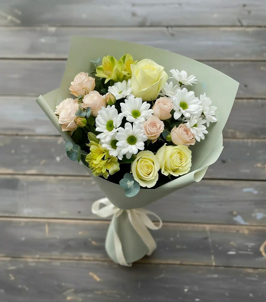 Букет цветов из: Альстромерии, Розы и Хризантемы в Черняховске