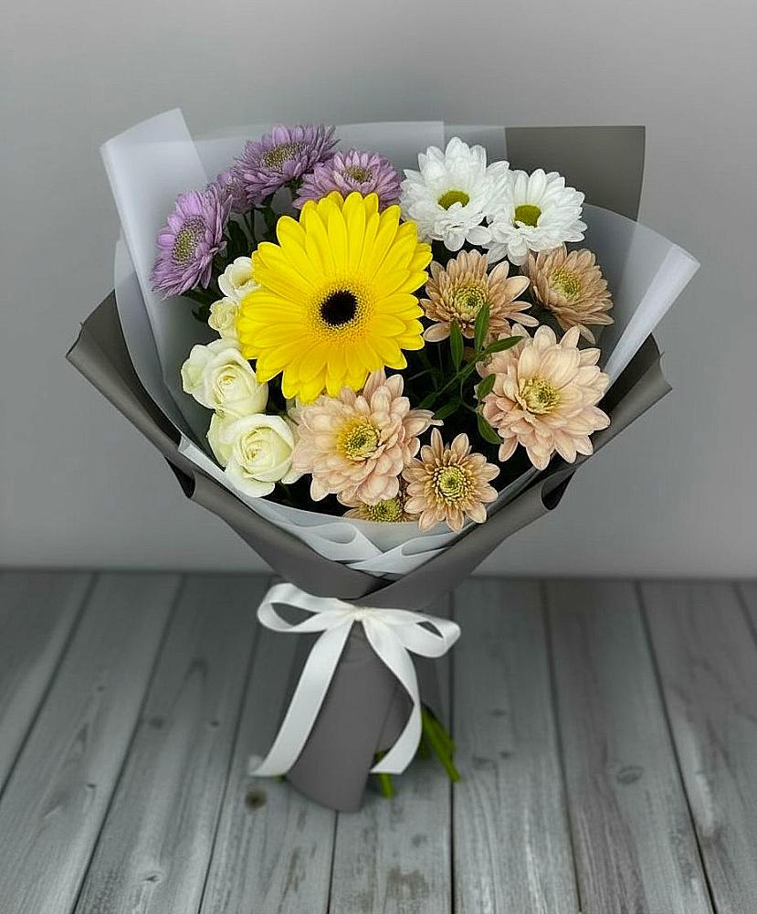 Букет цветов из: Розы, Герберы и Хризантемы в Черняховске