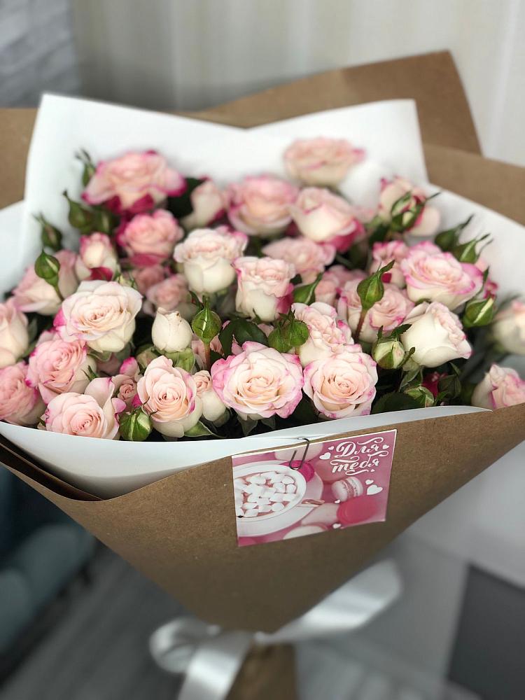 Букет цветов из: Розы в Черняховске