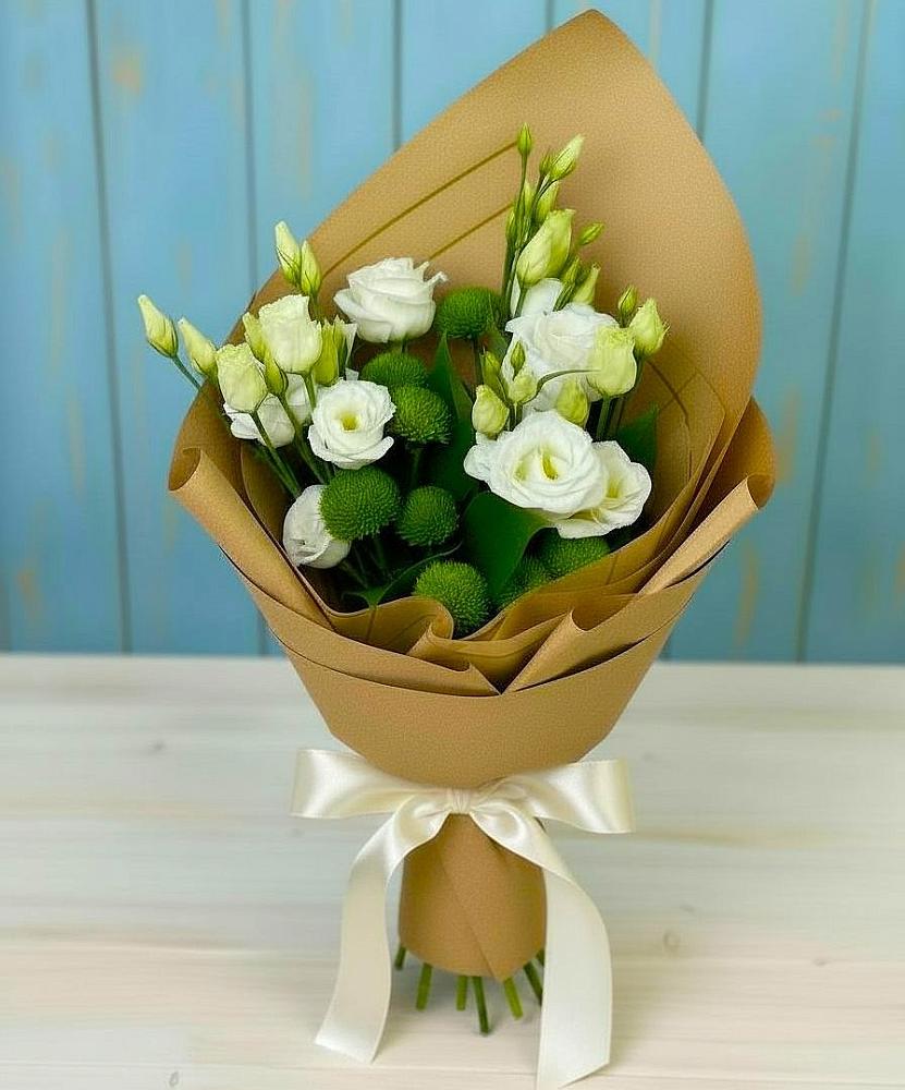 Букет цветов из: Хризантемы и Лизиантусы в Черняховске