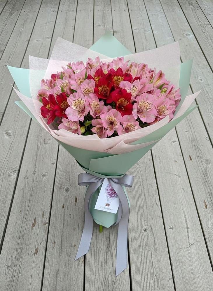 Букет цветов из: Альстромерии в Черняховске