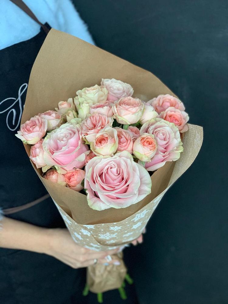 Букет цветов из: Хризантемы и Розы в Черняховске