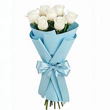 Букет 7 белых роз Проуд в Черняховске