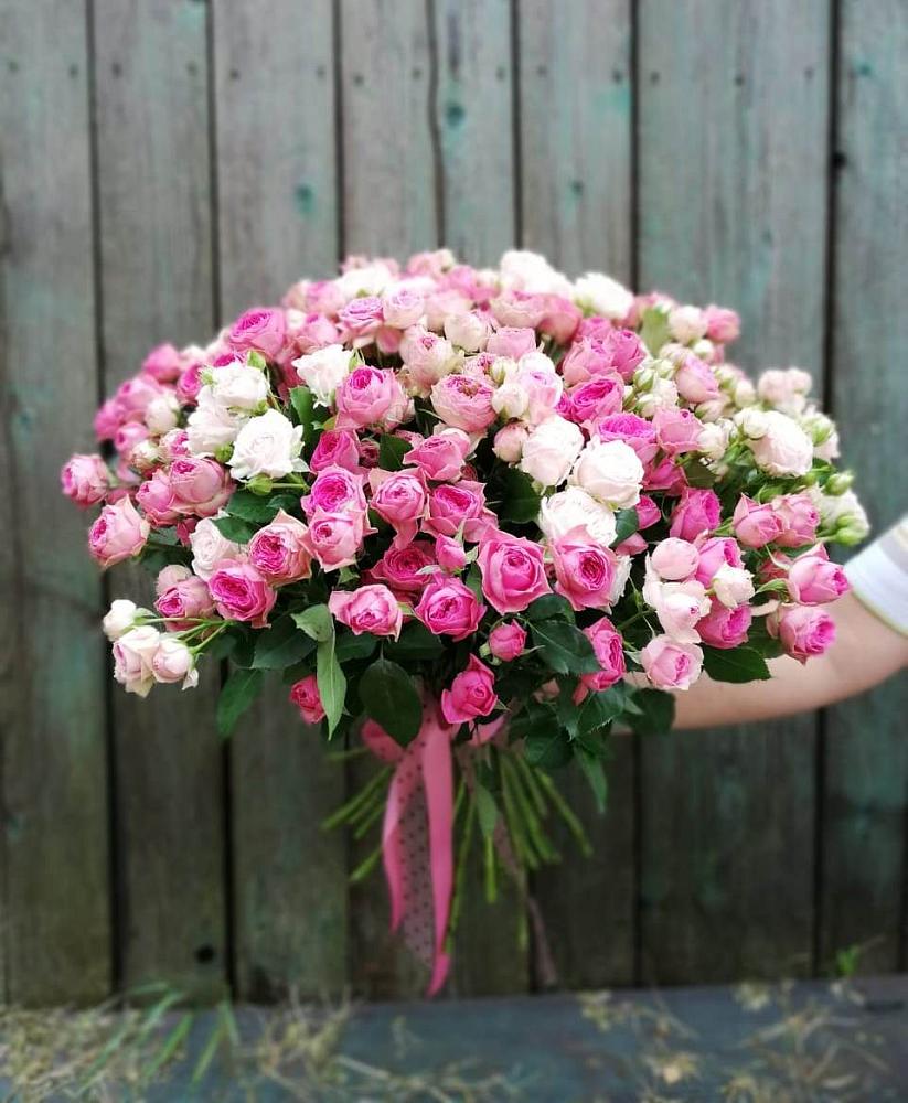 Букет Розовые кустовые розы Натали и Лав Лидия в Черняховске