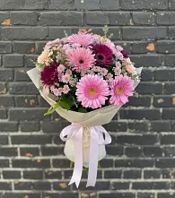 Букет цветов из:  Герберы и Хризантемы #REPLACE_PRED# Черняховске