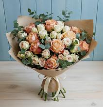 Букет цветов из:  Альстромерии и Розы в Черняховске