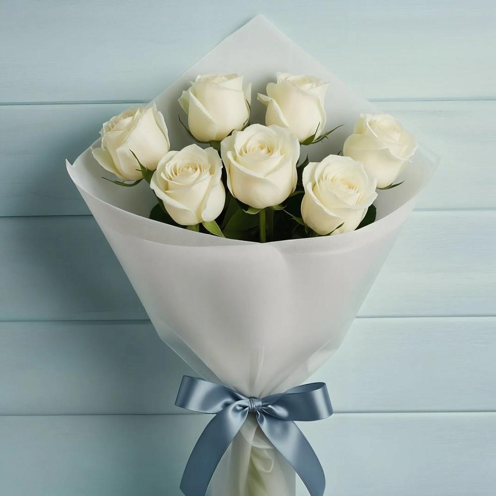 Букет 7 Белых роз Эдлесс Лав в Черняховске